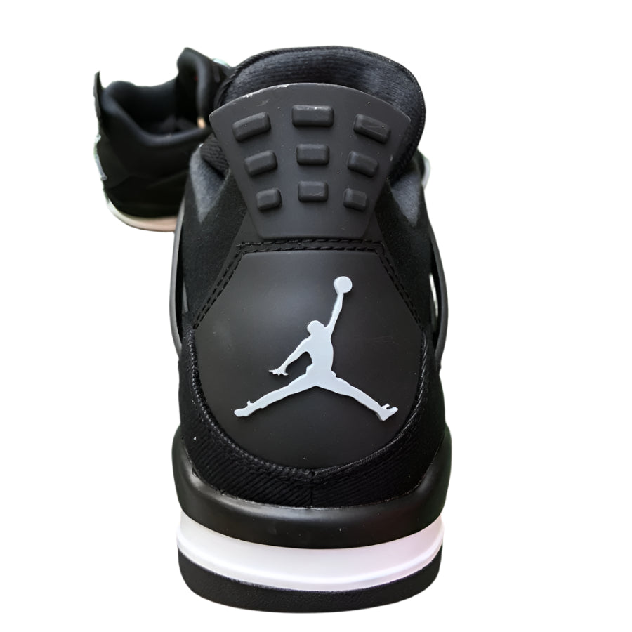 Jordan Retro 4 – Iconic Performance & Timeless Style